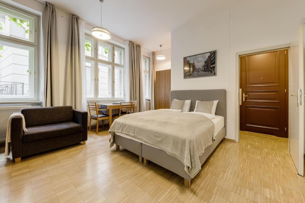 Deluxe Suite In Prime Location 프라하 외부 사진