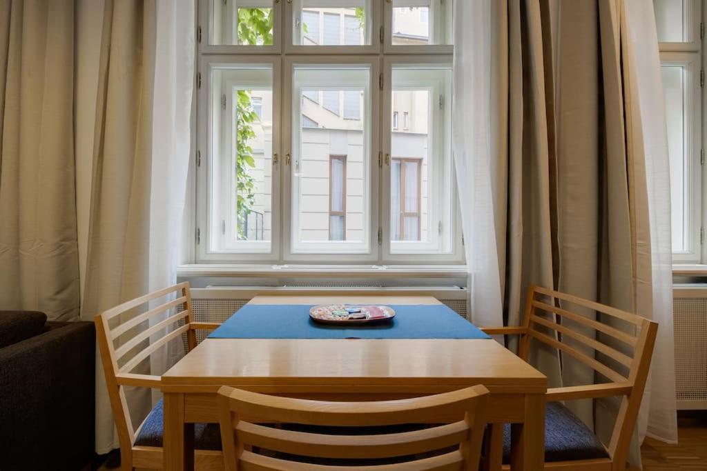 Deluxe Suite In Prime Location 프라하 외부 사진