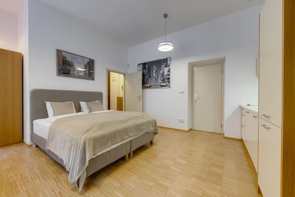 Deluxe Suite In Prime Location 프라하 외부 사진
