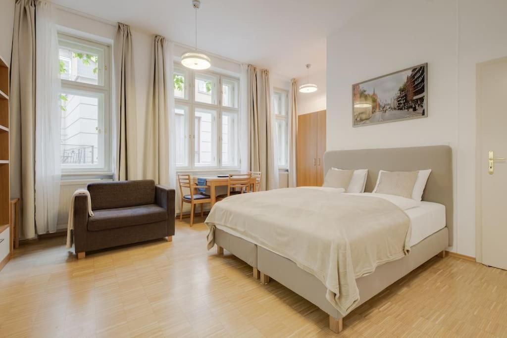 Deluxe Suite In Prime Location 프라하 외부 사진